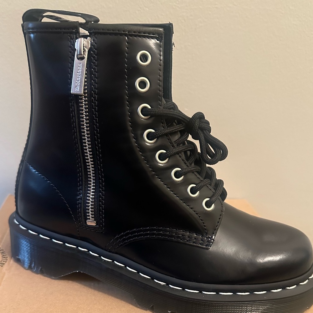 Dr. Martens only available in Japan! Never worn!